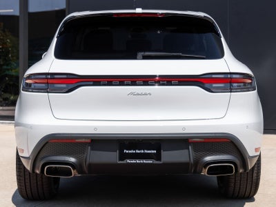2026 Porsche Macan AWD