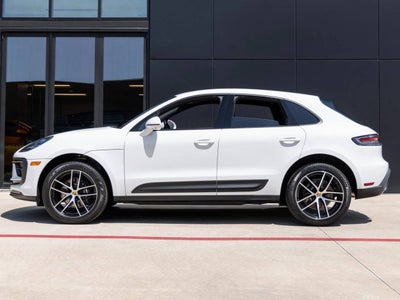 2026 Porsche Macan Macan