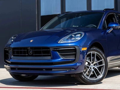 2026 Porsche Macan AWD