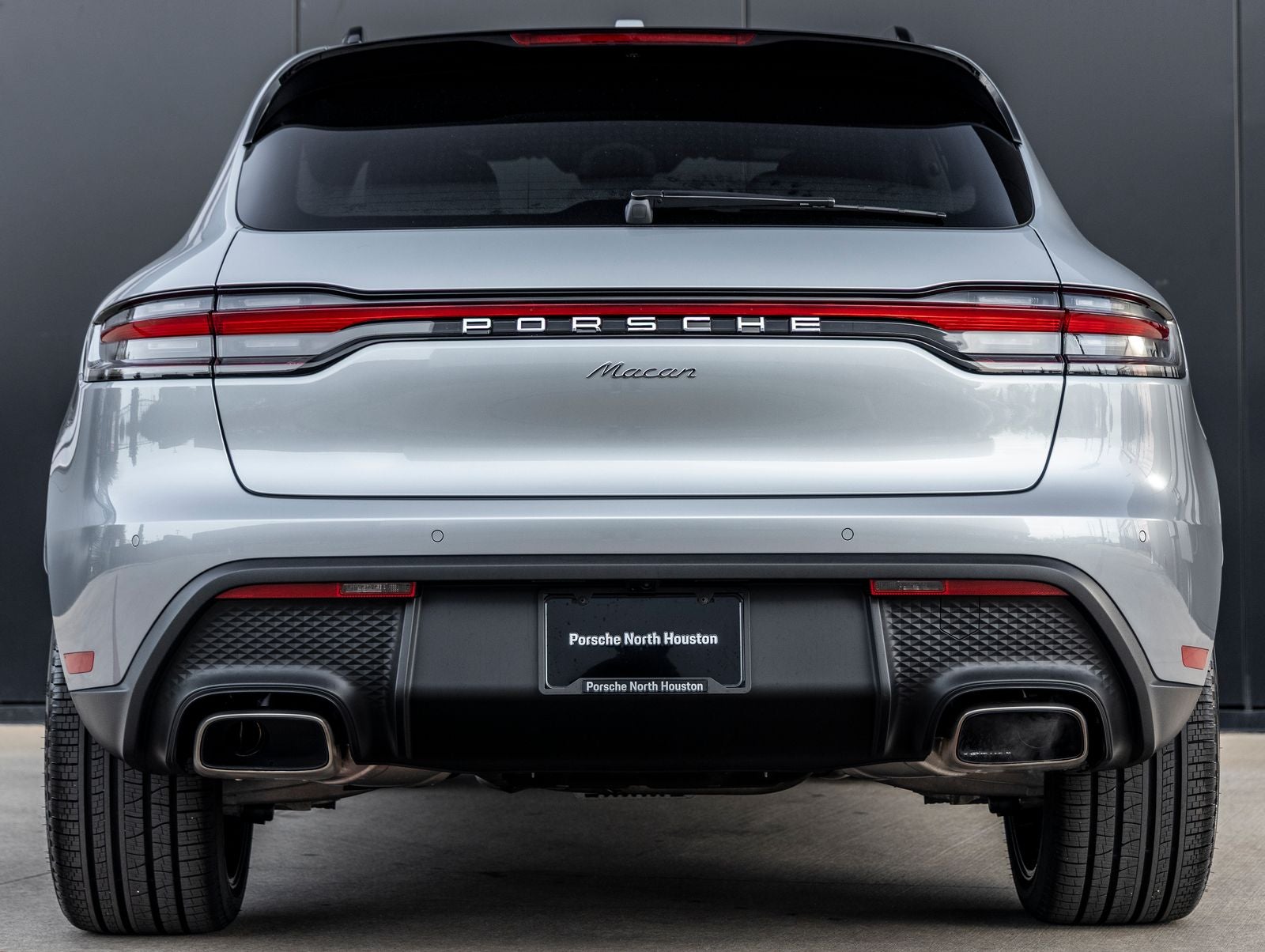 2026 Porsche Macan AWD