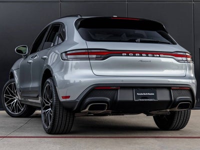 2026 Porsche Macan AWD