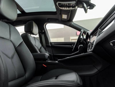 2026 Porsche Macan AWD
