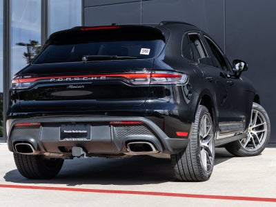 2026 Porsche Macan Macan
