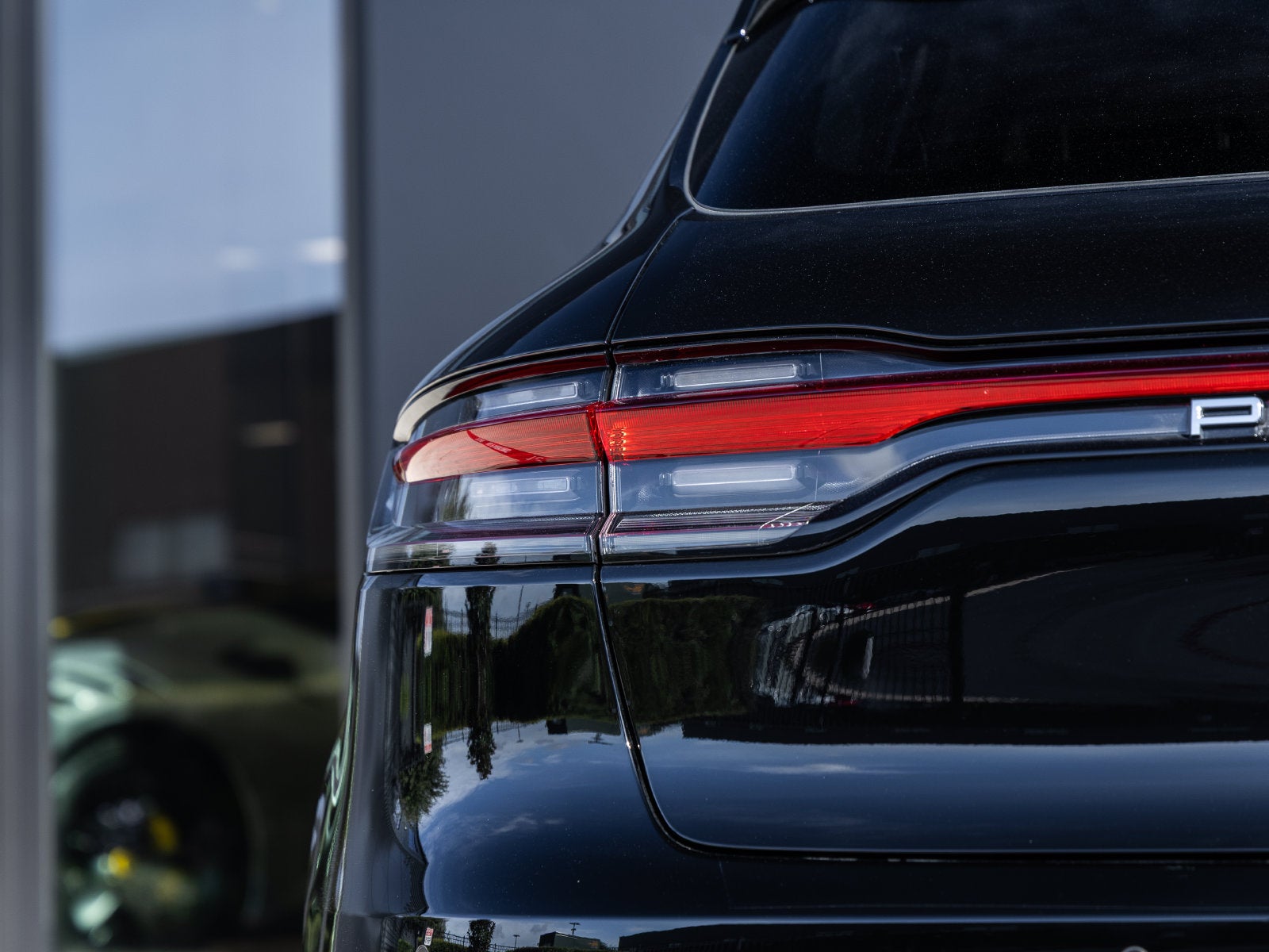2026 Porsche Macan Macan