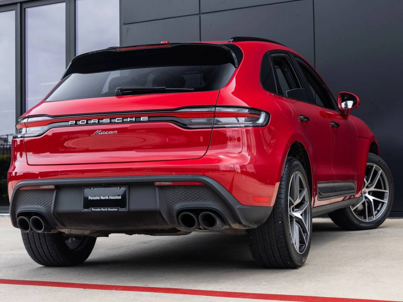 2023 Porsche Macan Macan (MY23)