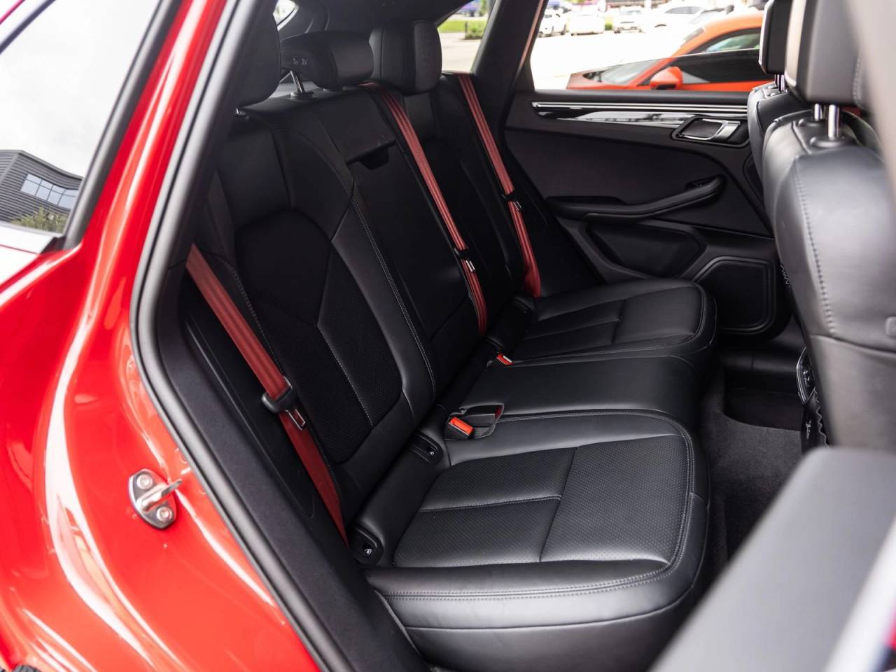 2023 Porsche Macan Macan (MY23)