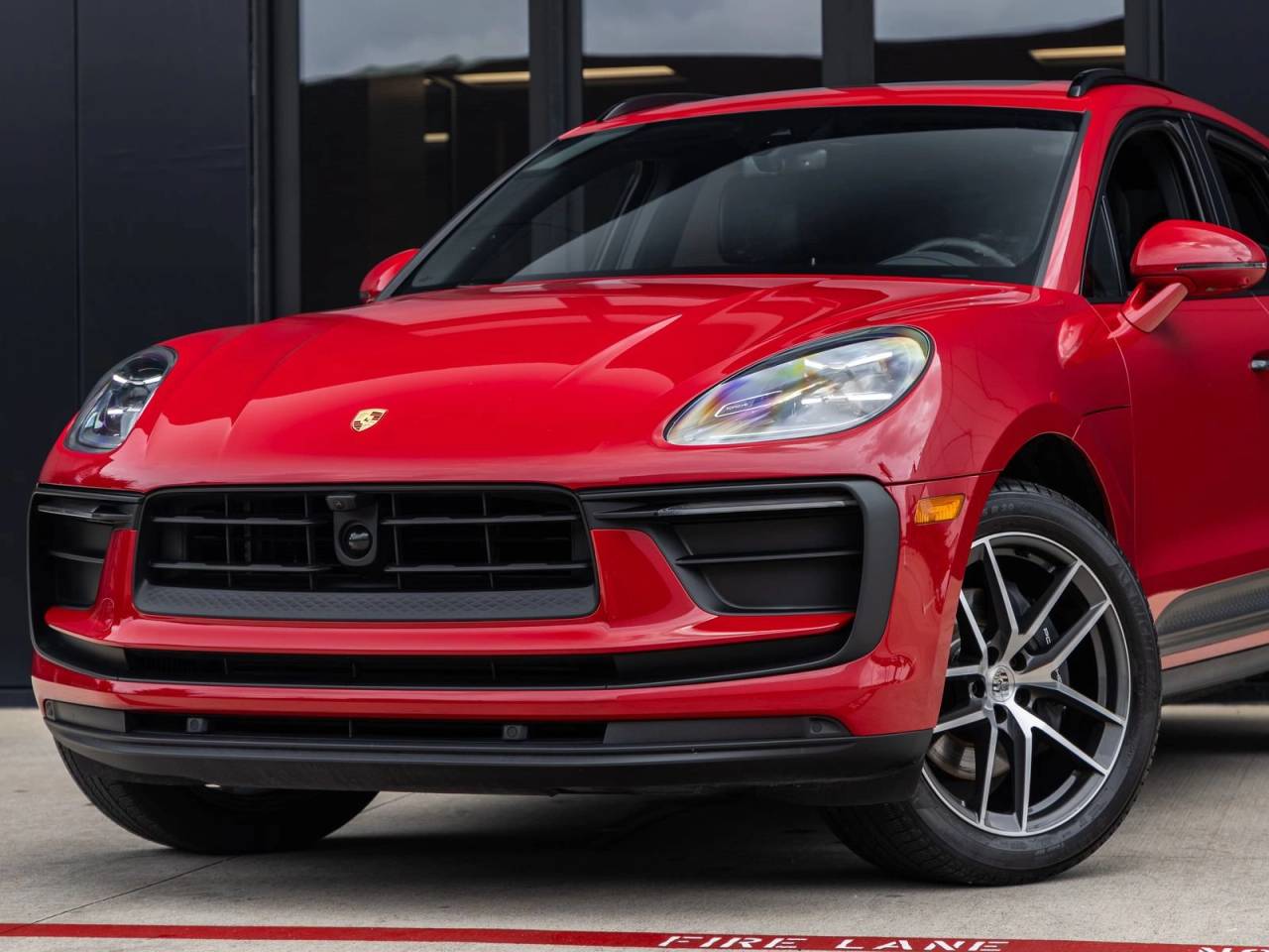 2023 Porsche Macan Macan (MY23)