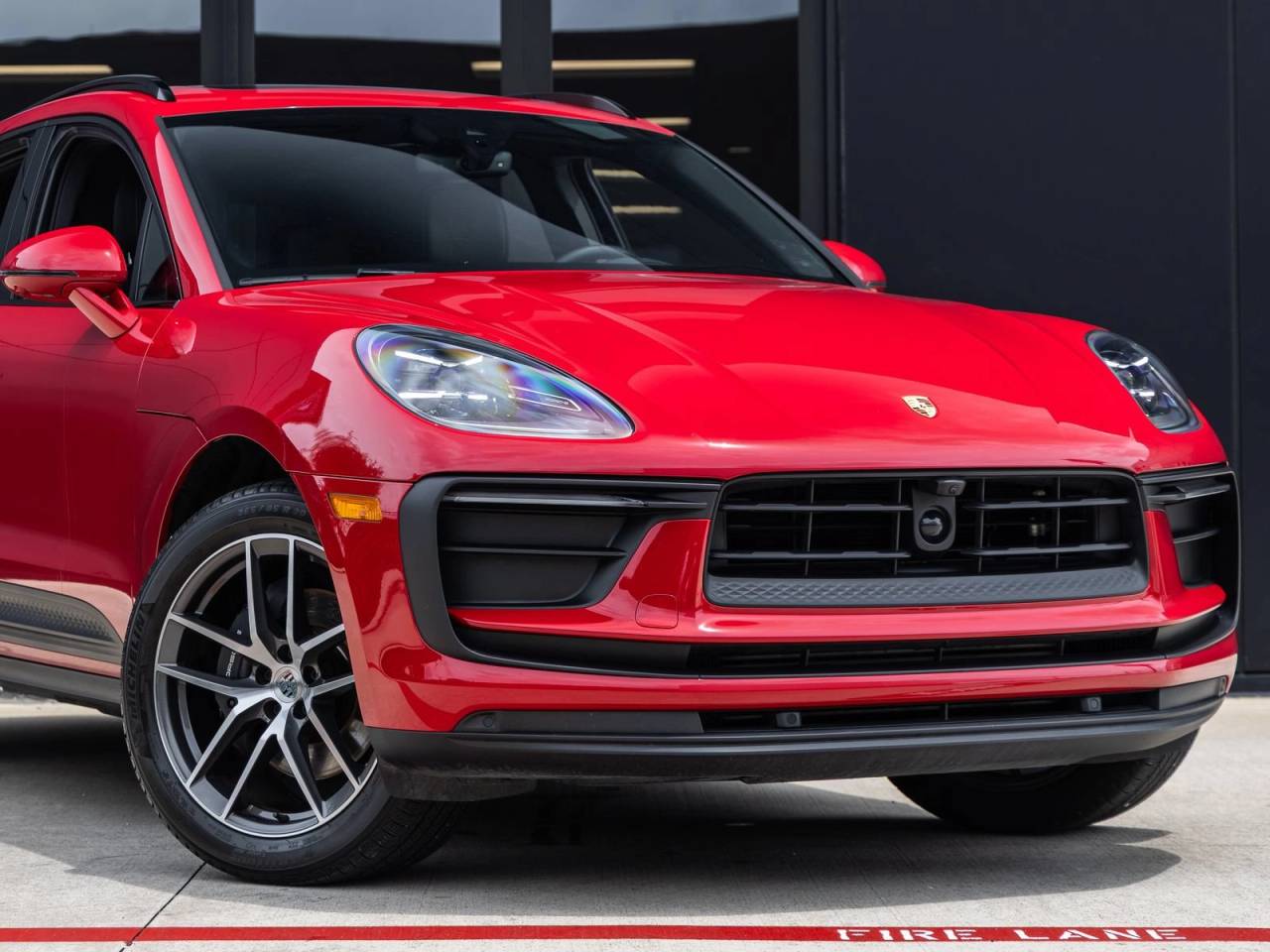 2023 Porsche Macan Macan (MY23)