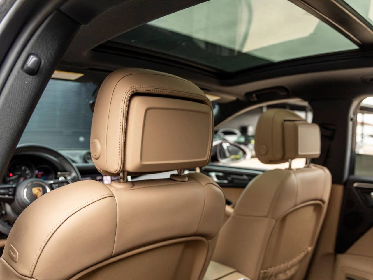 2024 Porsche Macan AWD