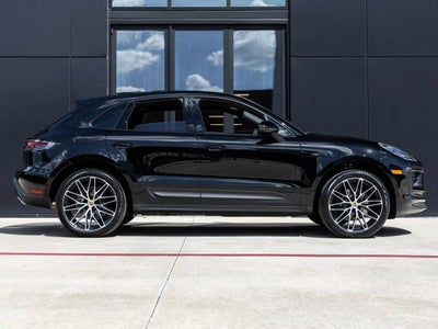 2026 Porsche Macan Macan