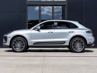 2026 Porsche Macan AWD