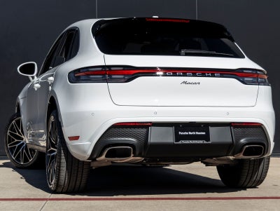 2026 Porsche Macan Base