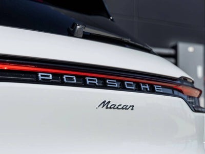 2026 Porsche Macan Macan