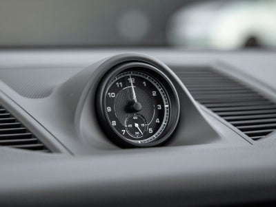 2022 Porsche Macan AWD