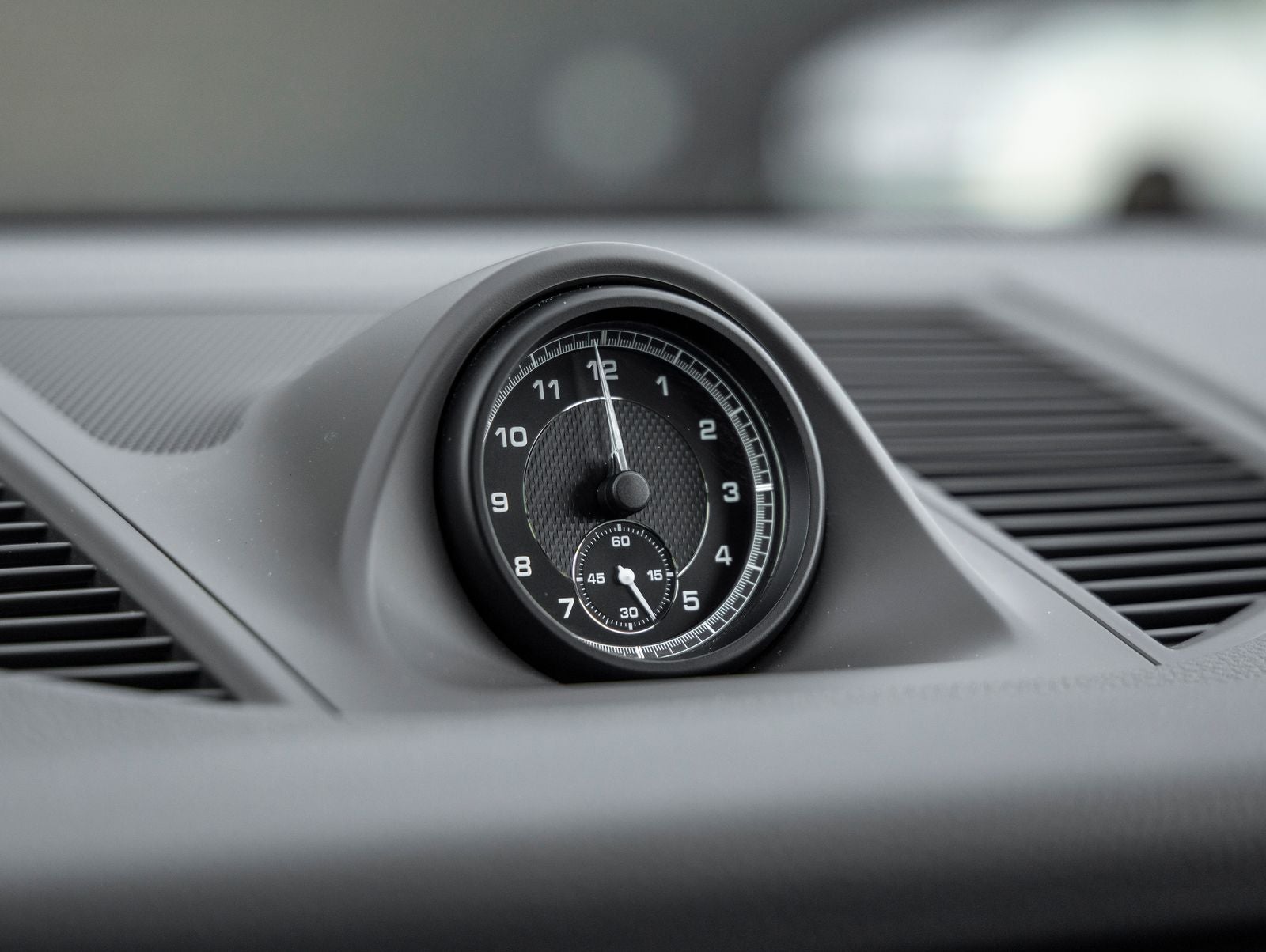 2022 Porsche Macan AWD