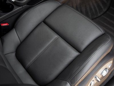 2022 Porsche Macan AWD