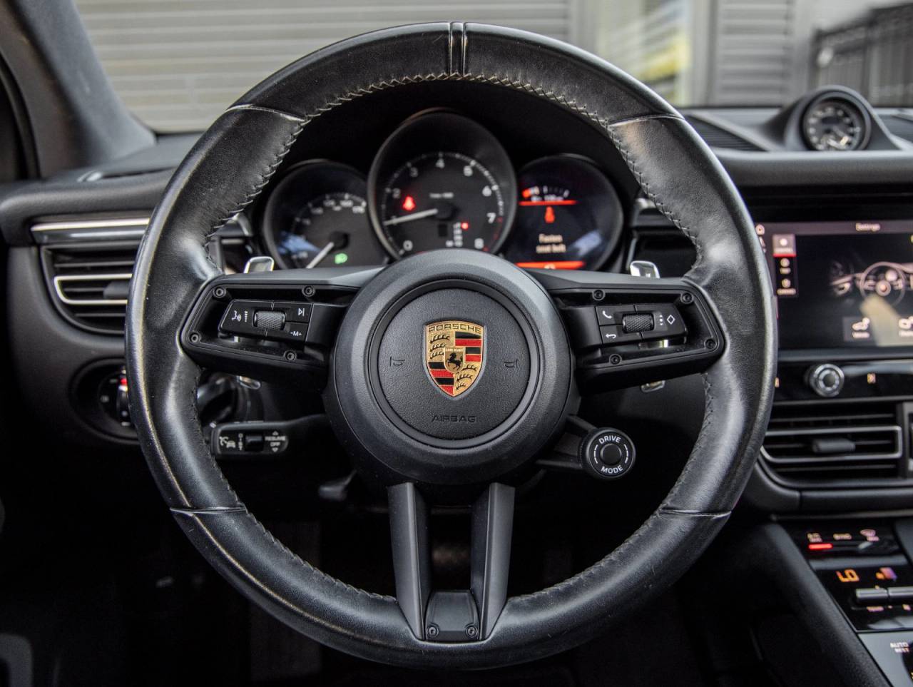 2023 Porsche Macan Macan