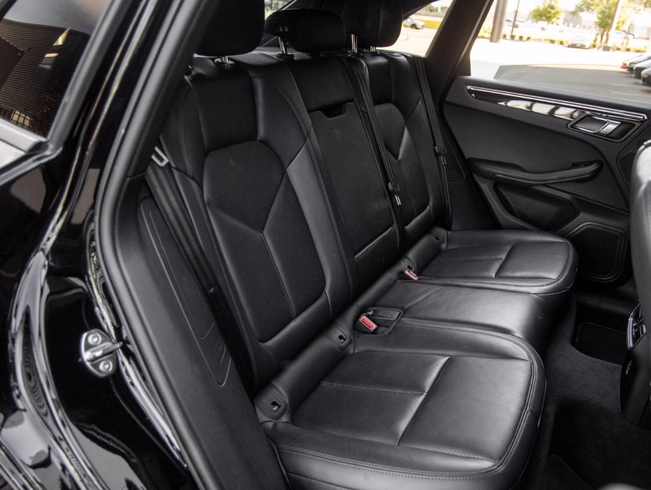 2023 Porsche Macan Macan