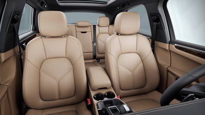 2023 Porsche Macan AWD