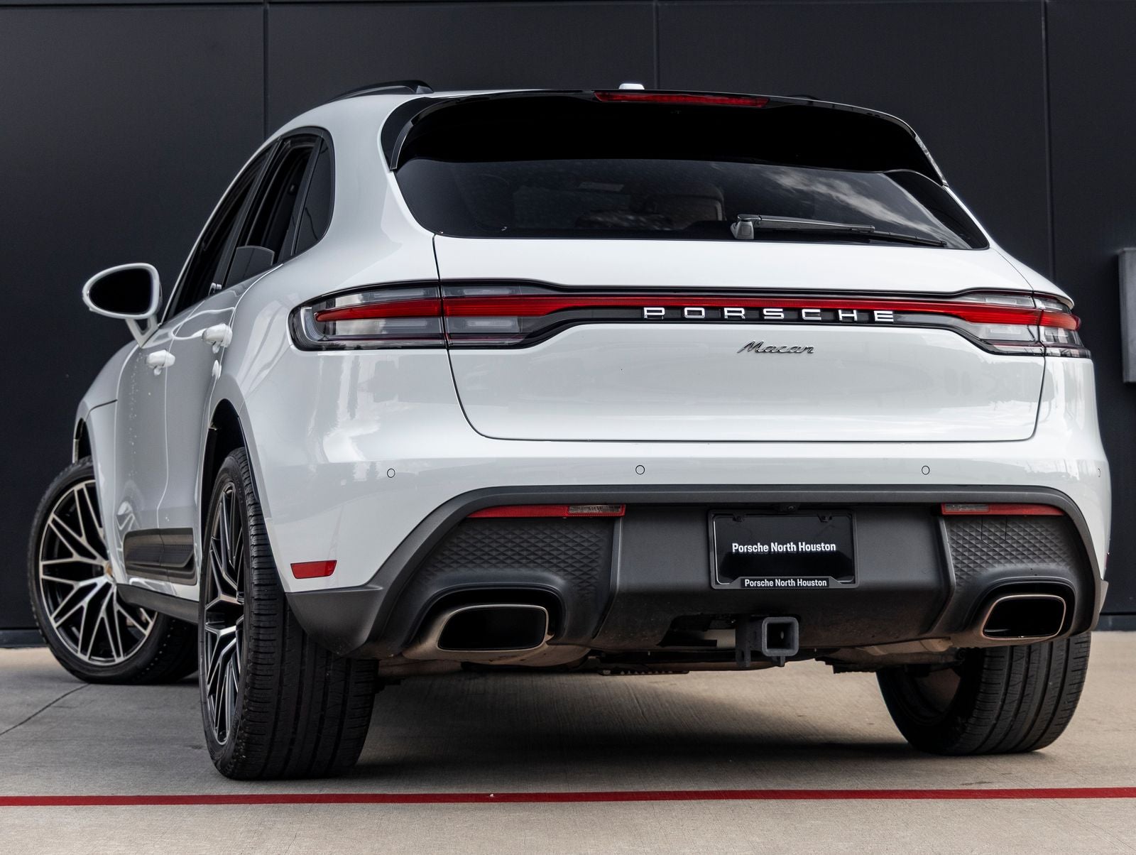 2024 Porsche Macan Macan (MY24)