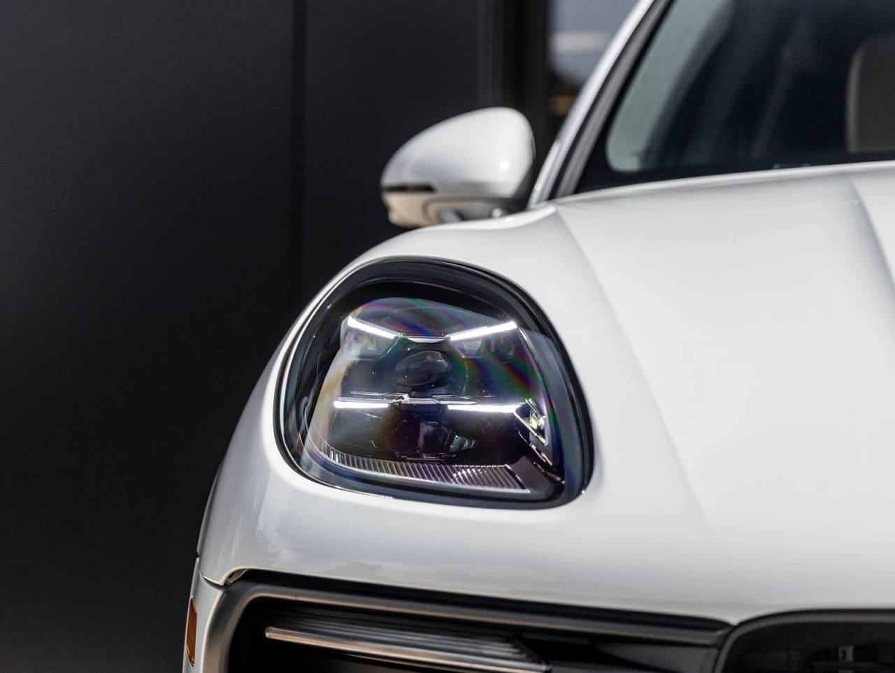 2024 Porsche Macan Macan (MY24)