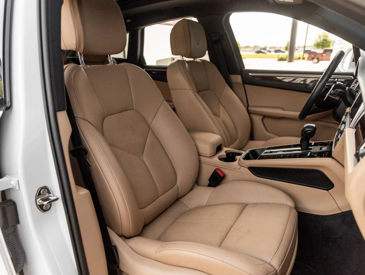2024 Porsche Macan Macan (MY24)