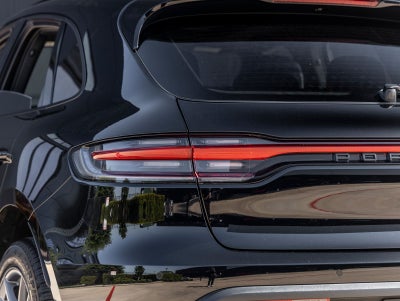 2024 Porsche Macan Macan (MY24)