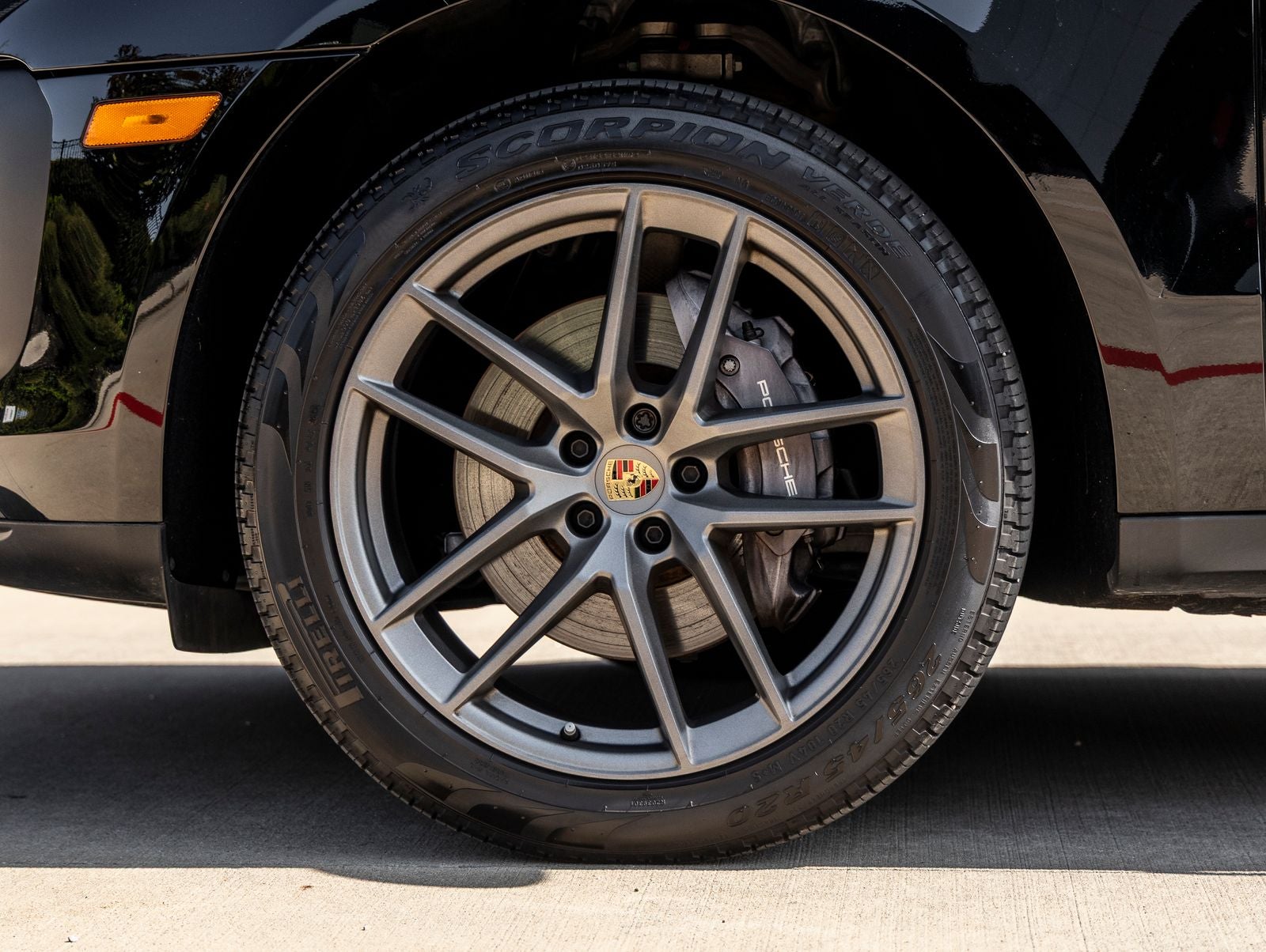 2024 Porsche Macan Macan (MY24)