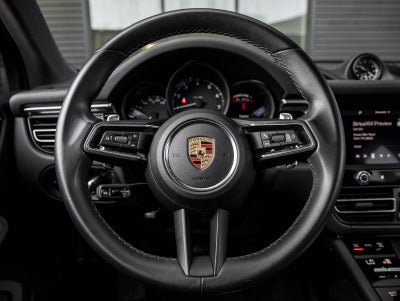 2024 Porsche Macan Macan (MY24)