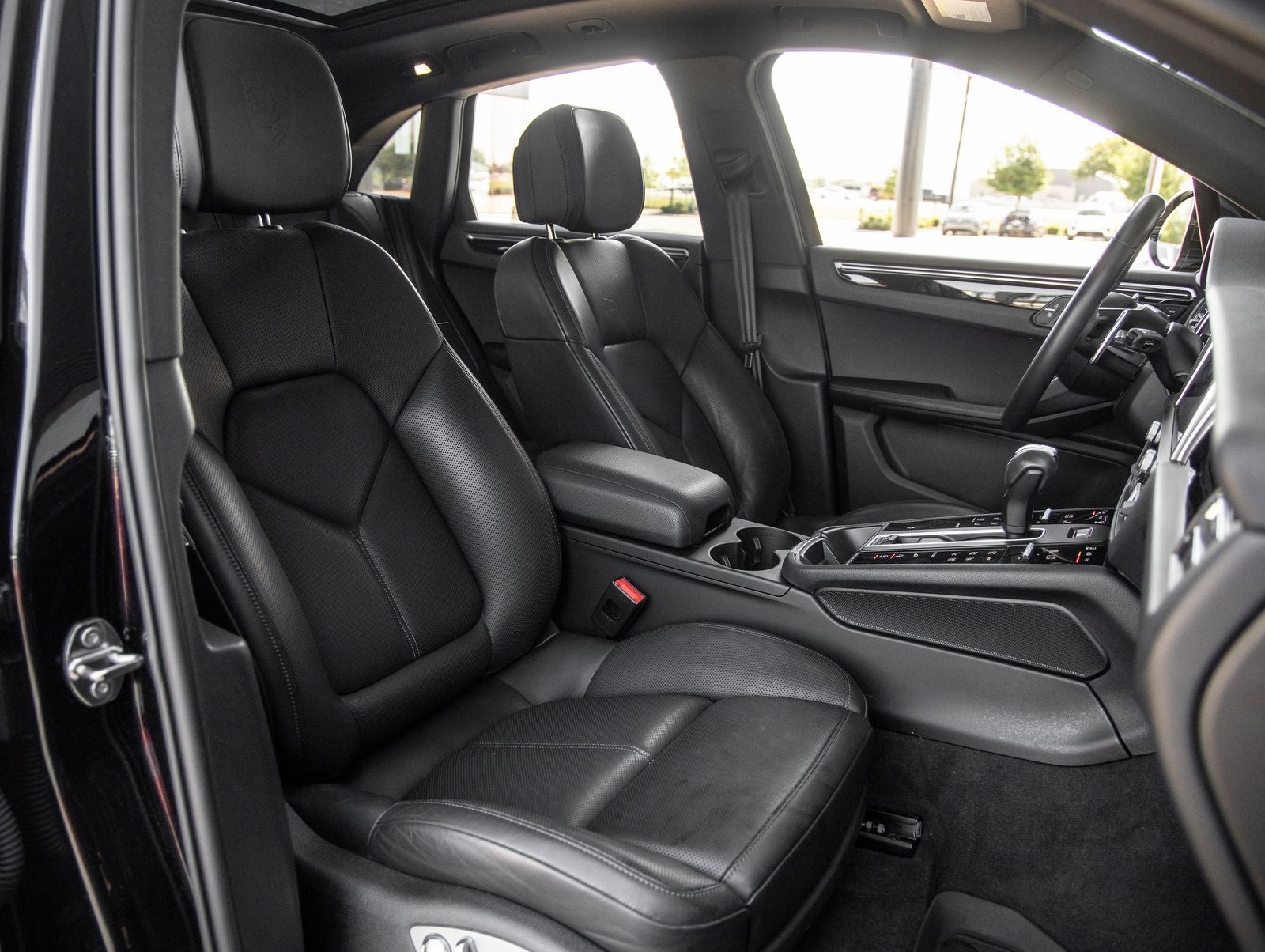 2024 Porsche Macan Macan (MY24)