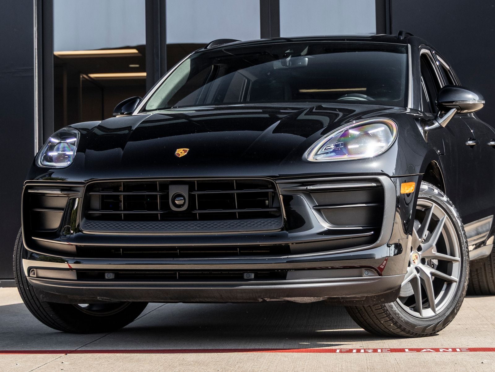 2024 Porsche Macan Macan (MY24)
