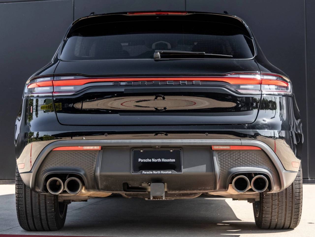 2024 Porsche Macan Macan (MY24)