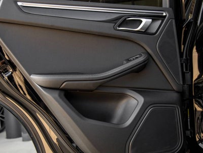 2024 Porsche Macan Macan (MY24)