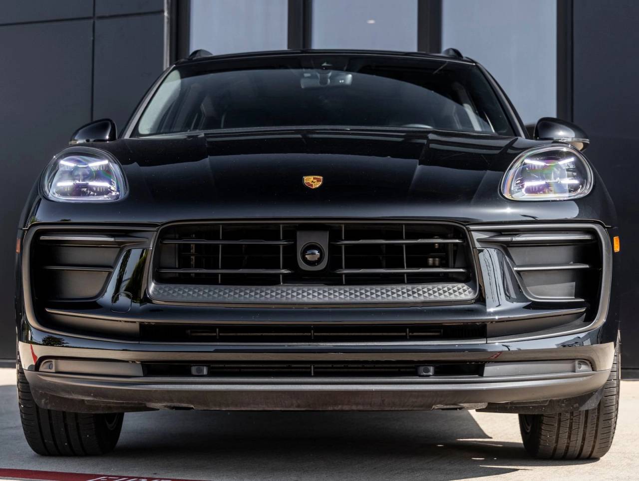 2024 Porsche Macan Macan (MY24)