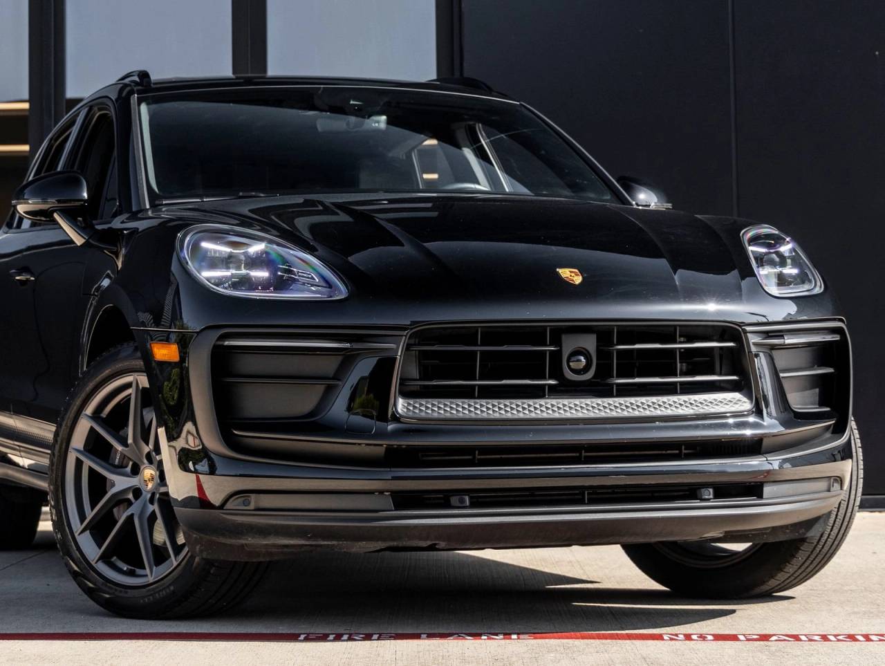 2024 Porsche Macan Macan (MY24)