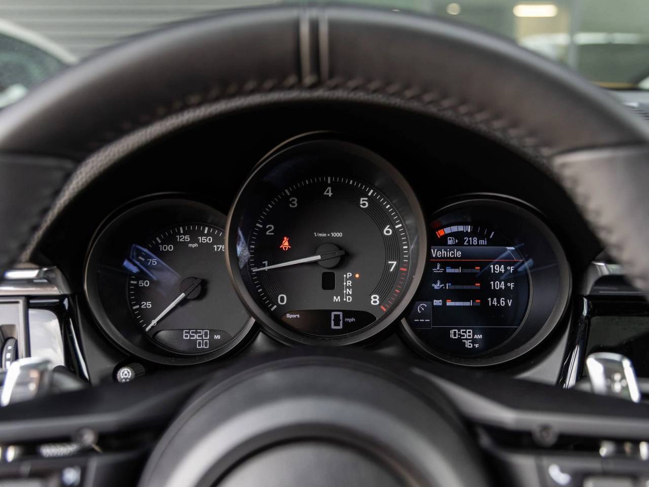 2025 Porsche Macan AWD