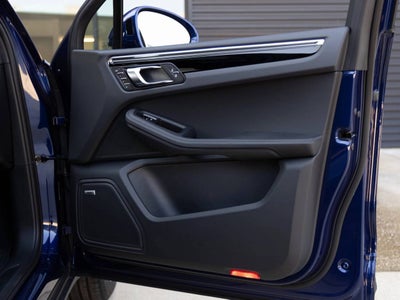 2025 Porsche Macan Macan