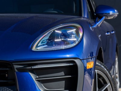 2026 Porsche Macan Macan