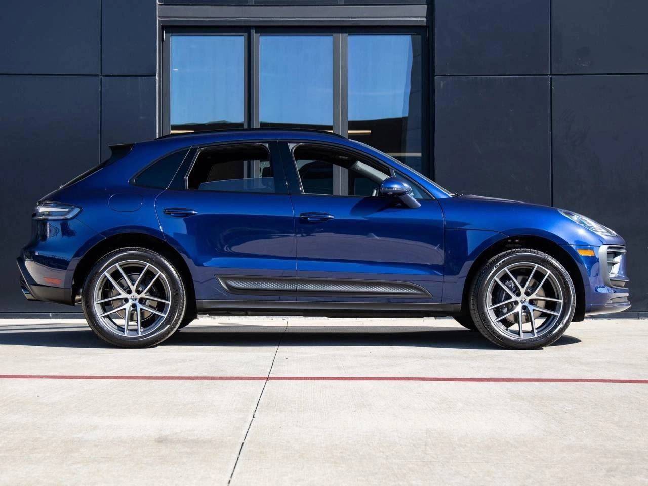 2026 Porsche Macan Macan