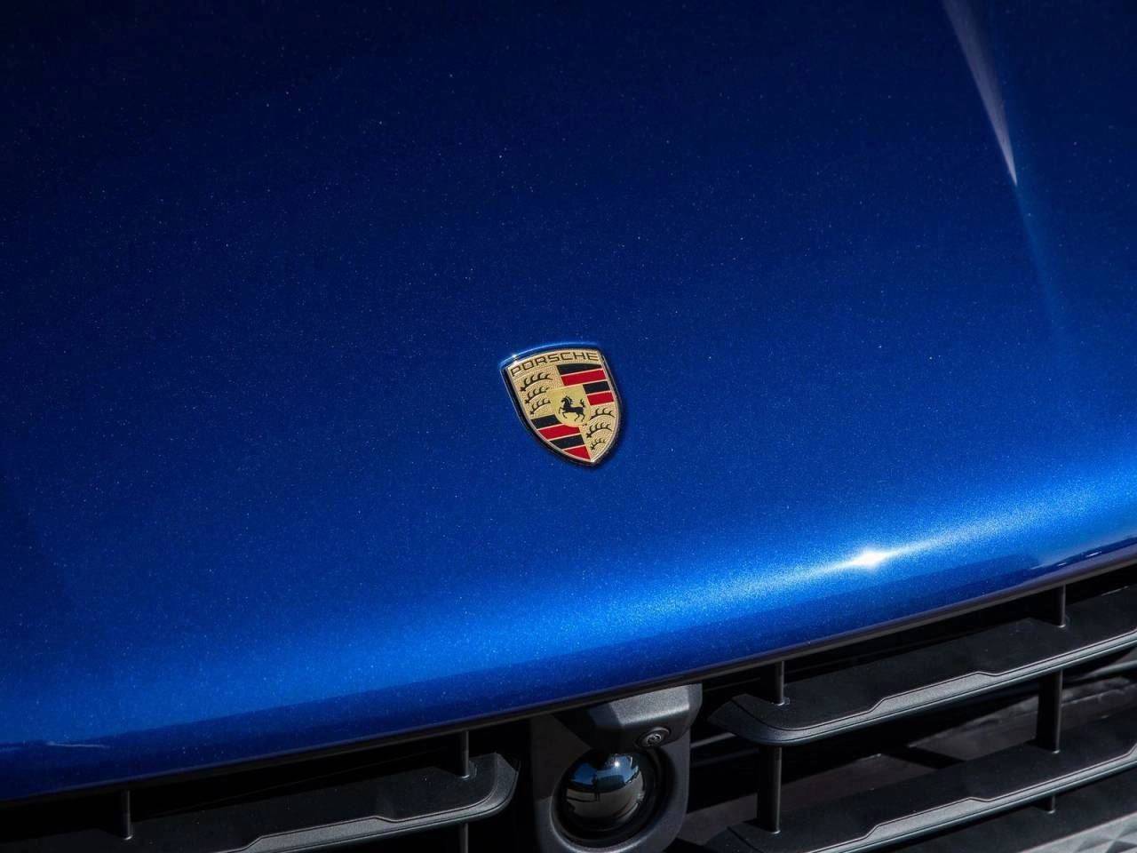 2026 Porsche Macan Macan