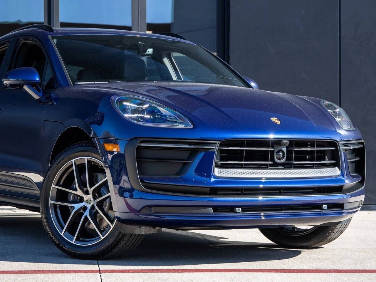 2026 Porsche Macan Macan