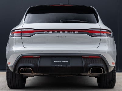 2026 Porsche Macan AWD