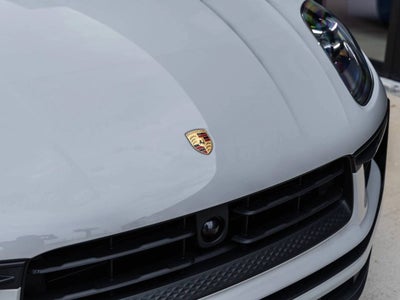 2026 Porsche Macan AWD