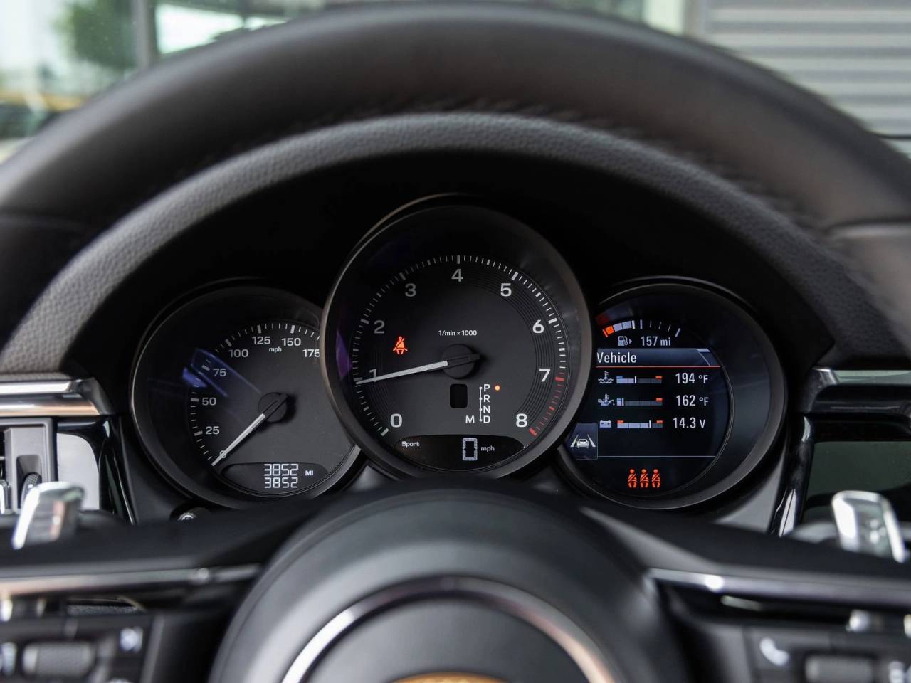 2026 Porsche Macan AWD