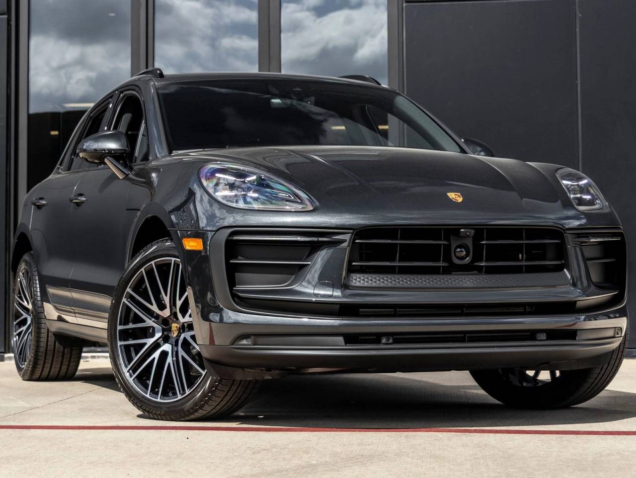 2026 Porsche Macan Macan