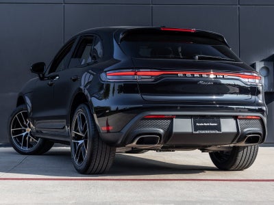 2026 Porsche Macan Macan