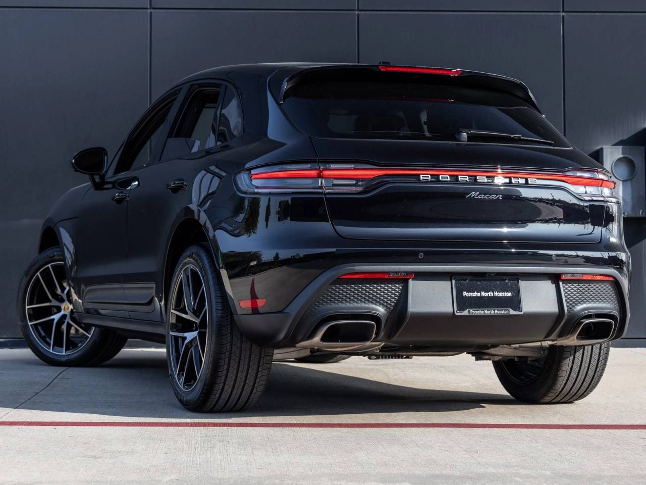 2026 Porsche Macan Macan