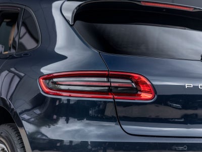 2017 Porsche Macan Macan