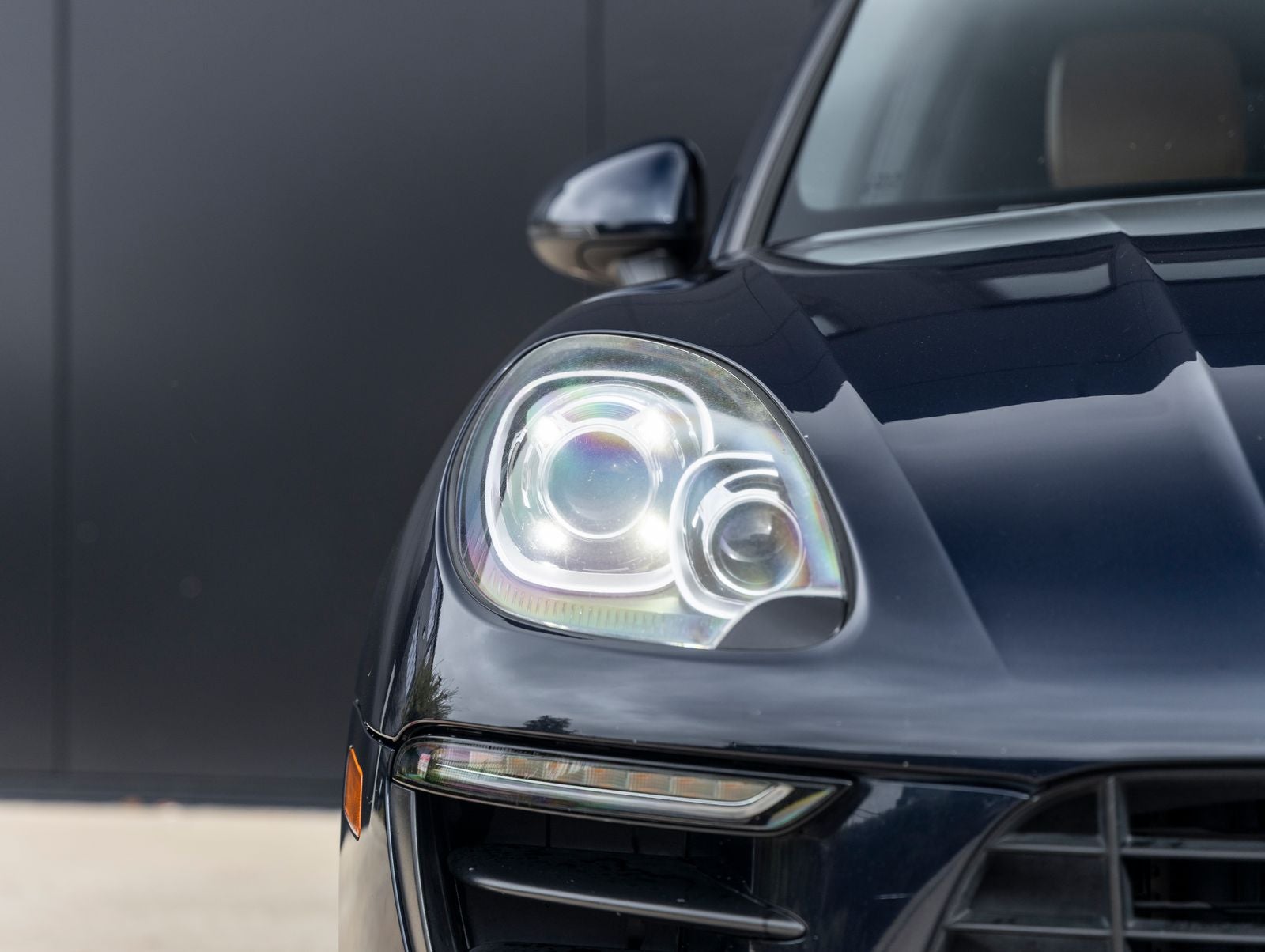 2017 Porsche Macan Macan