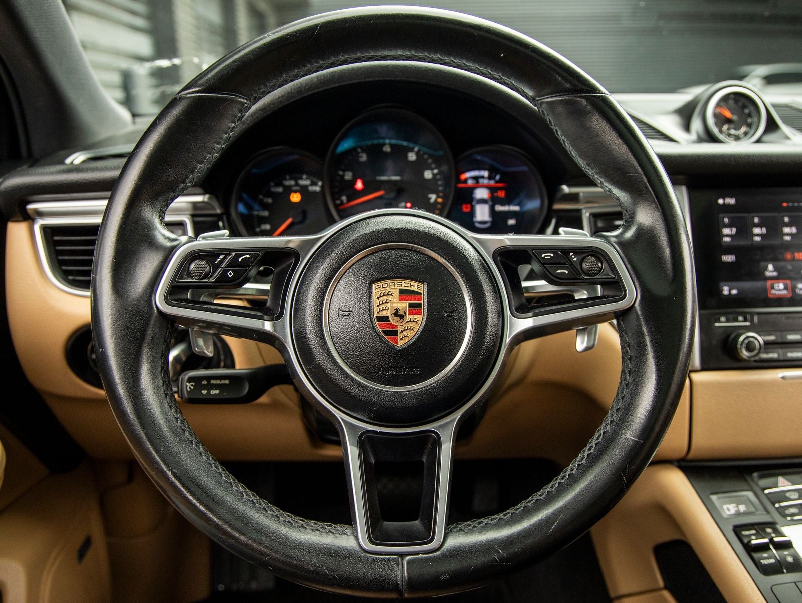 2017 Porsche Macan Macan